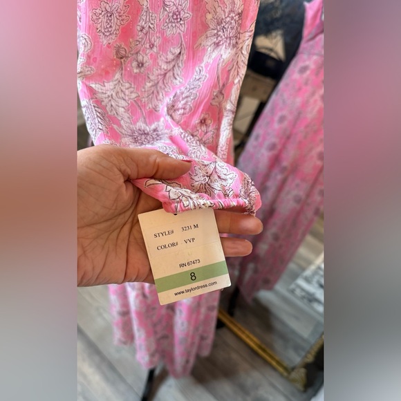 Tayler Elegant Pink Floral One-Shoulder Dress. - Picture 9 of 10